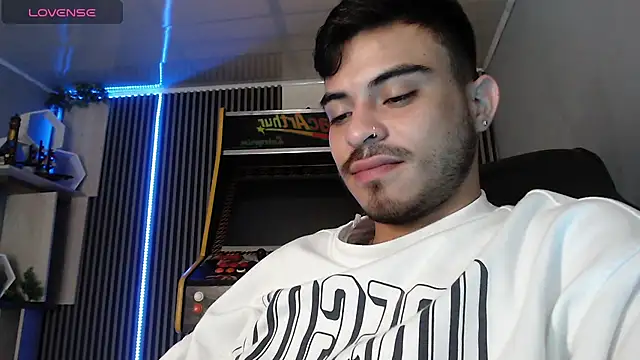 Bastian MCcormick online show from February 4, 2026, 12:55 pm