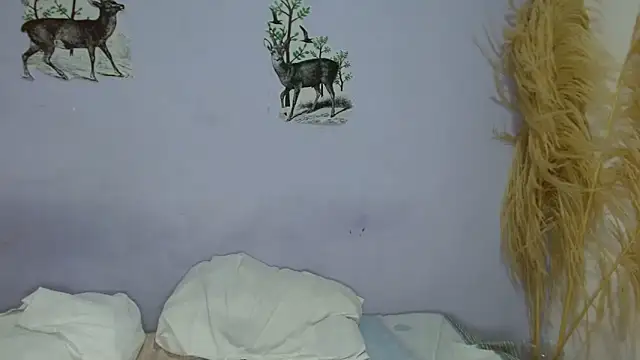 Snapshot of chica_sexy05 chatting on February 4, 2026, 8:15 pm chica sexy05 online show from February 4, 2026, 8:15 pm