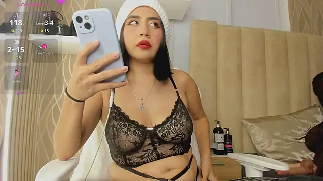 Melani Rosse online show from October 11, 2025, 3:18 am