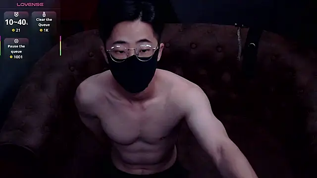 Snapshot of asiantwinkz chatting on October 5, 2025, 9:11 am asiantwinkz online show from October 5, 2025, 9:11 am