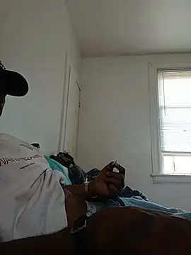 Snapshot of lathadon chatting on July 24, 2026, 5:42 pm lathadon online show from July 24, 2026, 5:42 pm