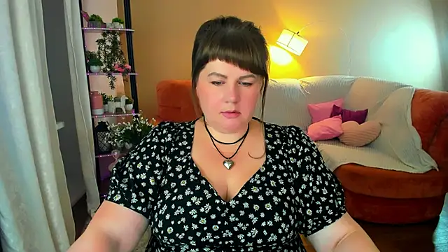 CrystaalStaar online show from September 13, 2025, 7:14 pm