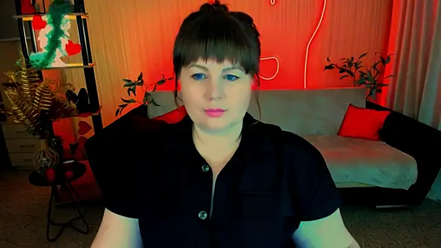 CrystaalStaar online show from June 26, 2026, 7:09 pm