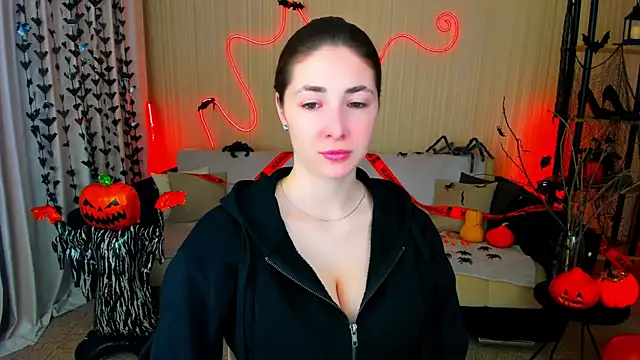 SensitiveSooul online show from October 27, 2025, 4:35 am