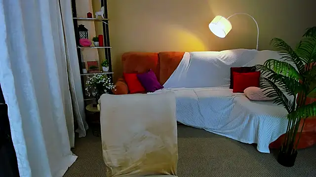 Snapshot of AlluringLookk chatting on February 20, 2026, 4:31 pm AlluringLookk online show from February 20, 2026, 4:31 pm