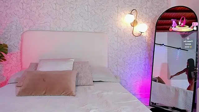 JannaFoxx  online show from February 28, 2026, 6:07 pm