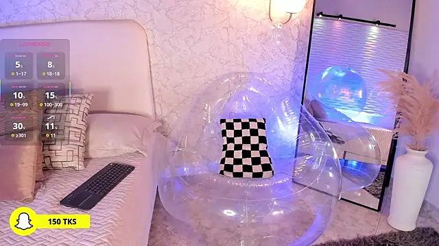 JannaFoxx  online show from November 13, 2025, 8:02 pm