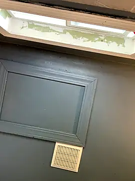 chocolate bella online show from September 23, 2025, 4:03 pm