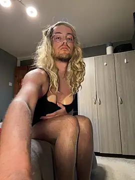 Snapshot of Anna_CDx chatting on October 19, 2025, 10:01 pm Anna CDx online show from October 19, 2025, 10:01 pm