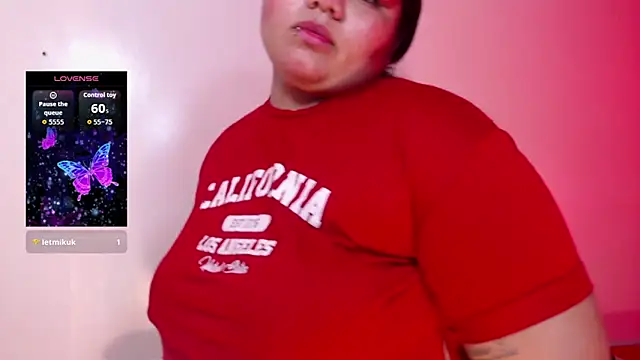 Lia Arellano online show from April 15, 2026, 7:58 pm