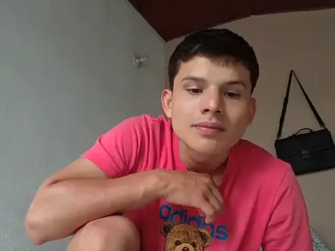 Tused11 online show from October 9, 2025, 7:58 pm