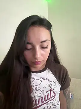 CharmingMaddie online show from July 8, 2026, 10:43 pm