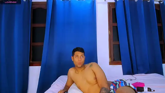 bamby kitty online show from October 20, 2025, 2:46 am