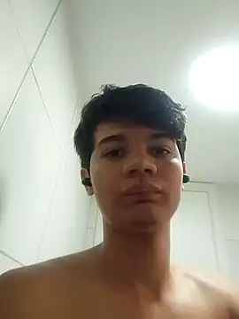 Richardwhite69 online show from November 9, 2025, 5:39 pm