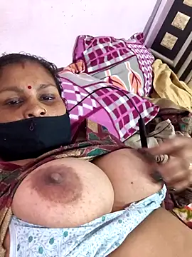 Love-pari077 online show from February 1, 2026, 2:59 pm