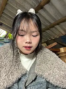 Snapshot of AdamLazis chatting on February 6, 2026, 1:12 am AdamLazis online show from February 6, 2026, 1:12 am