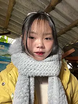 Snapshot of AdamLazis chatting on February 4, 2026, 1:11 am AdamLazis online show from February 4, 2026, 1:11 am