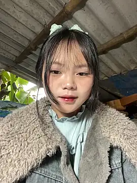 Snapshot of AdamLazis chatting on February 11, 2026, 1:05 am AdamLazis online show from February 11, 2026, 1:05 am