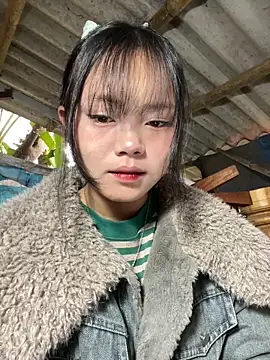 Snapshot of AdamLazis chatting on February 22, 2026, 12:57 am AdamLazis online show from February 22, 2026, 12:57 am