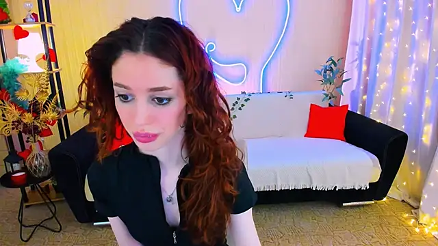 Snapshot of ChristinaConteeree chatting on April 27, 2026, 3:26 am ChristinaConteeree online show from April 27, 2026, 3:26 am