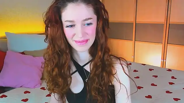 ChristinaConteeree online show from March 28, 2026, 11:33 am