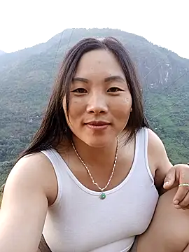 Snapshot of Love-Ly99 chatting on September 14, 2025, 10:48 am Love-Ly99 online show from September 14, 2025, 10:48 am