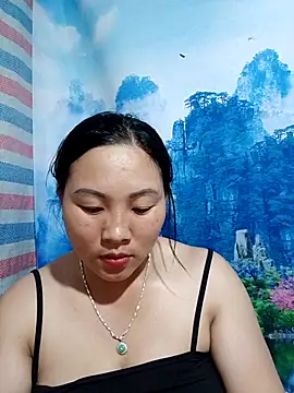 Snapshot of Love-Ly99 chatting on September 9, 2025, 11:52 am Love-Ly99 online show from September 9, 2025, 11:52 am