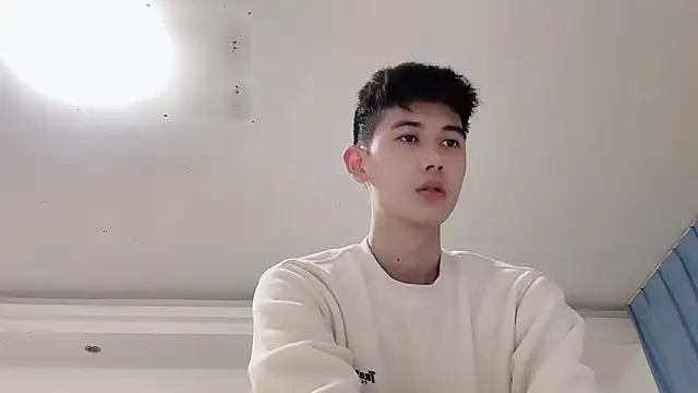 xiaojie2563 online show from March 5, 2026, 9:50 am