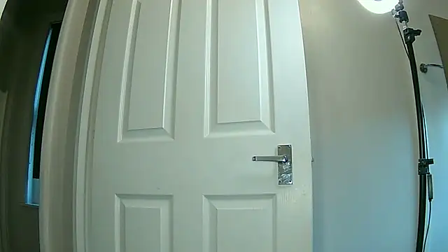 ASAIN VIRGIN ARIA online show from December 3, 2025, 3:22 pm