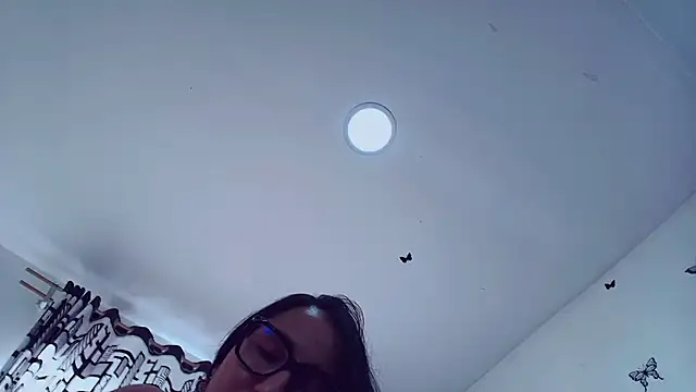 Snapshot of KattyLatina chatting on November 17, 2025, 9:08 pm KattyLatina online show from November 17, 2025, 9:08 pm