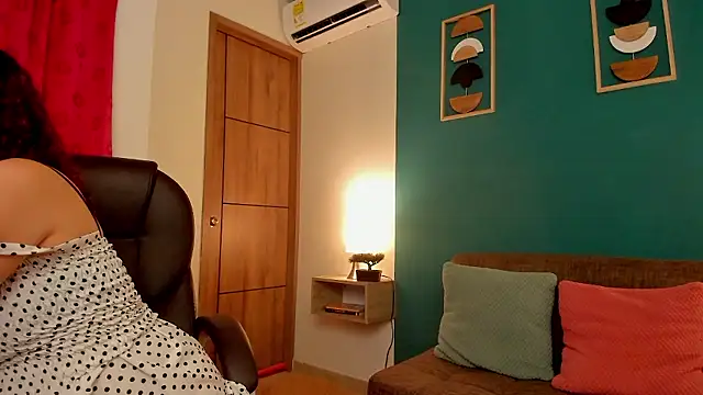 Mely Ellis online show from January 18, 2026, 11:41 pm