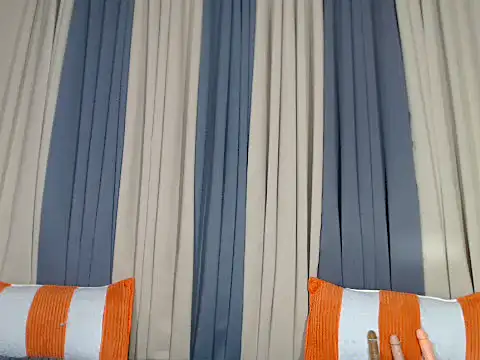 Snapshot of Trexiehot chatting on December 5, 2025, 4:33 am Trexiehot online show from December 5, 2025, 4:33 am