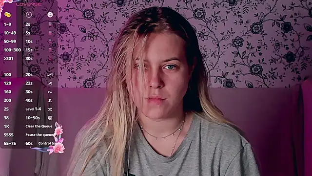 AngelAnty online show from November 29, 2025, 1:11 pm