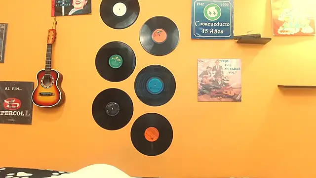 meisevil77 online show from September 10, 2025, 3:27 am