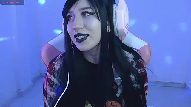 Snapshot of Hachiko_Love chatting on October 21, 2025, 3:28 am Hachiko Love online show from October 21, 2025, 3:28 am