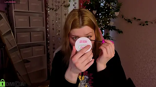 Michele Greenn online show from March 21, 2026, 1:07 am