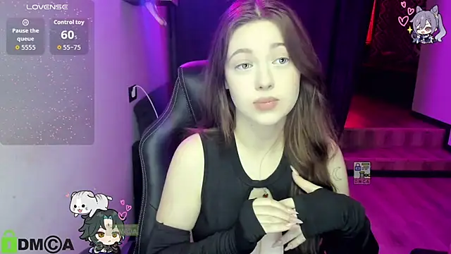 AmourLily online show from October 16, 2025, 6:32 am