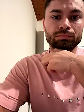 Snapshot of irimiea1729 chatting on October 21, 2025, 2:44 am irimiea1729 online show from October 21, 2025, 2:44 am