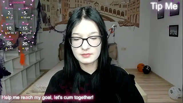 AlicaMoons online show from November 1, 2025, 6:41 am