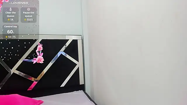 iisabella noa online show from October 11, 2025, 1:34 pm