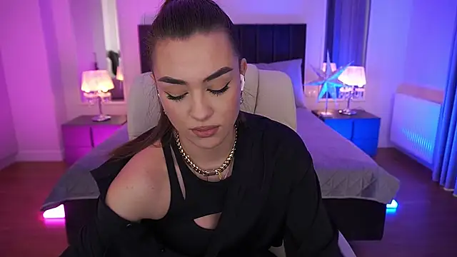 EricaSin online show from March 25, 2026, 2:27 pm