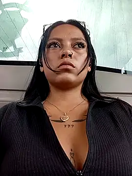 Snapshot of LunaHot_777 chatting on February 4, 2026, 7:20 pm LunaHot 777 online show from February 4, 2026, 7:20 pm