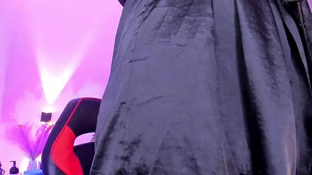 Snapshot of Cooperrosscute233 chatting on February 23, 2026, 10:21 pm Cooperrosscute233 online show from February 23, 2026, 10:21 pm