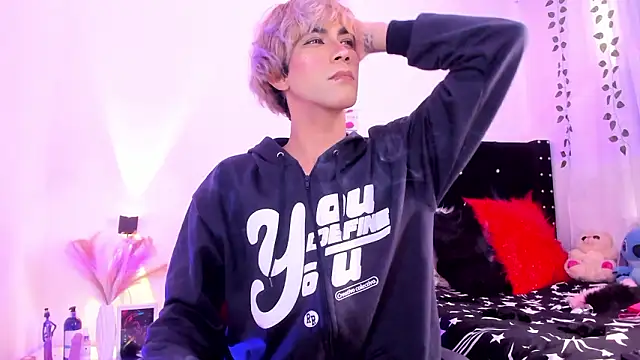 Snapshot of Cooperrosscute233 chatting on February 21, 2026, 7:05 pm Cooperrosscute233 online show from February 21, 2026, 7:05 pm