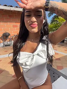 MystiqueXXX online show from June 28, 2026, 1:28 pm