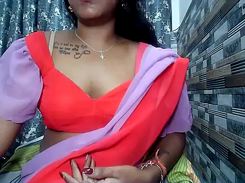 HOT AARVI11 online show from October 20, 2025, 9:26 pm