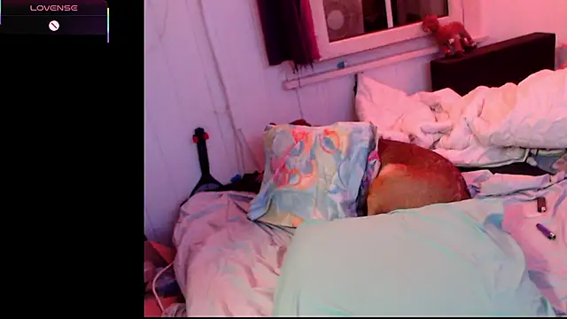 Kinkybooby online show from February 10, 2026, 10:31 pm