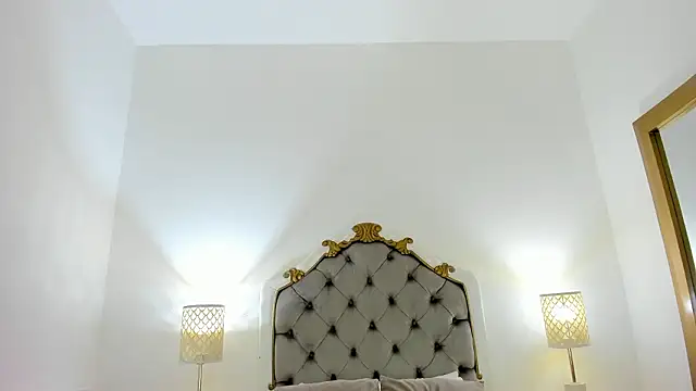 HarleyQueen666 online show from January 15, 2026, 11:35 am