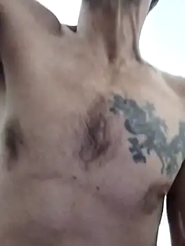 Snapshot of hotmen83 chatting on September 29, 2025, 9:49 am hotmen83 online show from September 29, 2025, 9:49 am