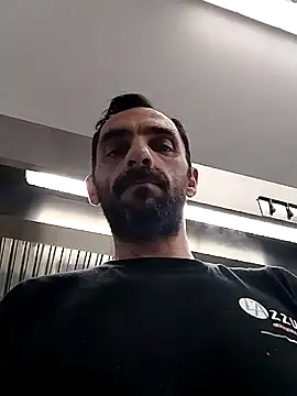 Snapshot of hotmen83 chatting on October 9, 2025, 9:43 am hotmen83 online show from October 9, 2025, 9:43 am